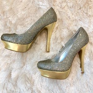 Jennifer Lopez Pumps